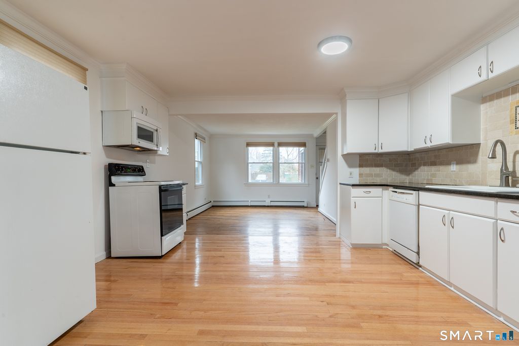 Photo of 252 Melville Drive, Fairfield, CT 06825 (MLS # 24157715)