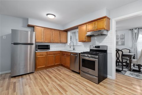 Tiny photo for 84 Eileen Road, West Haven, CT 06516 (MLS # 24139495)