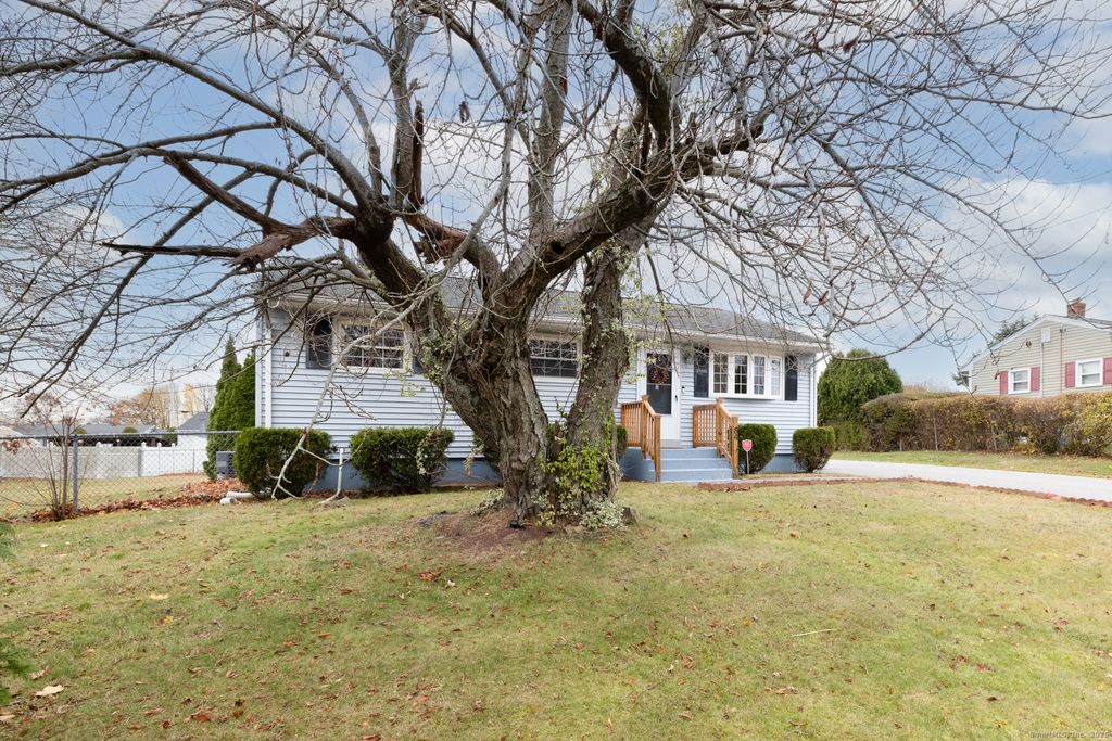 Photo of 84 Eileen Road, West Haven, CT 06516 (MLS # 24139495)