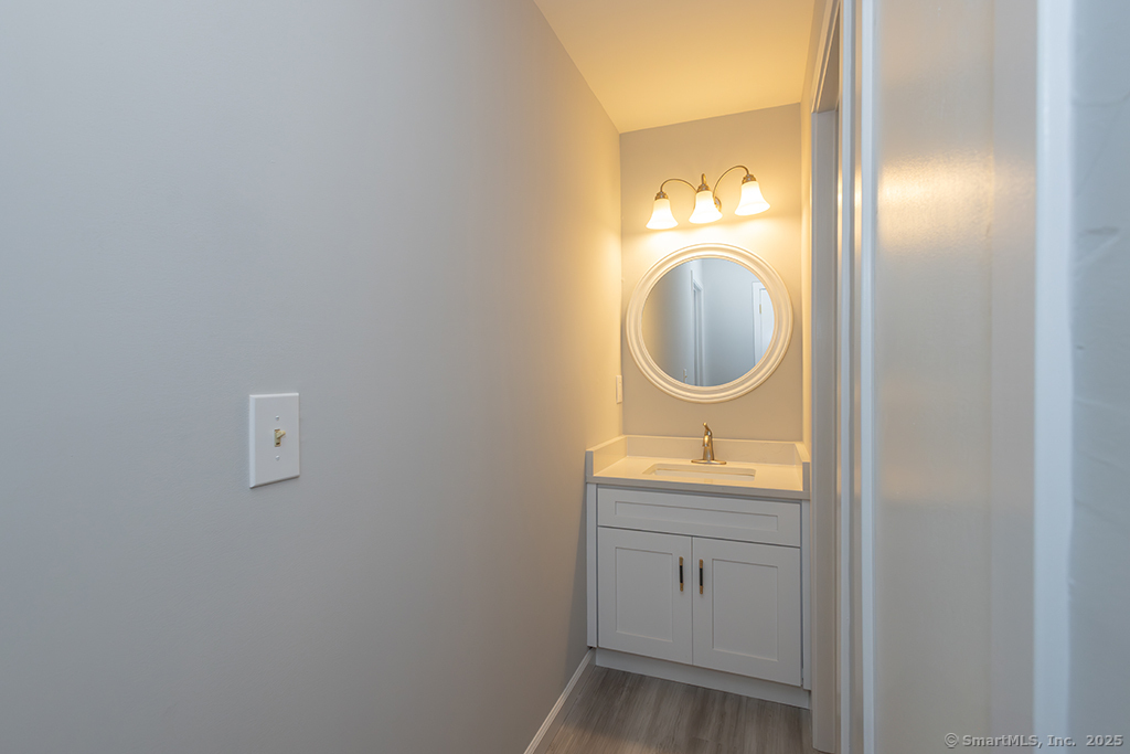 295 Redstone Hill Road #APT 15, Bristol, Connecticut image 22
