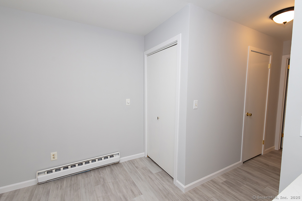 295 Redstone Hill Road #APT 15, Bristol, Connecticut image 13