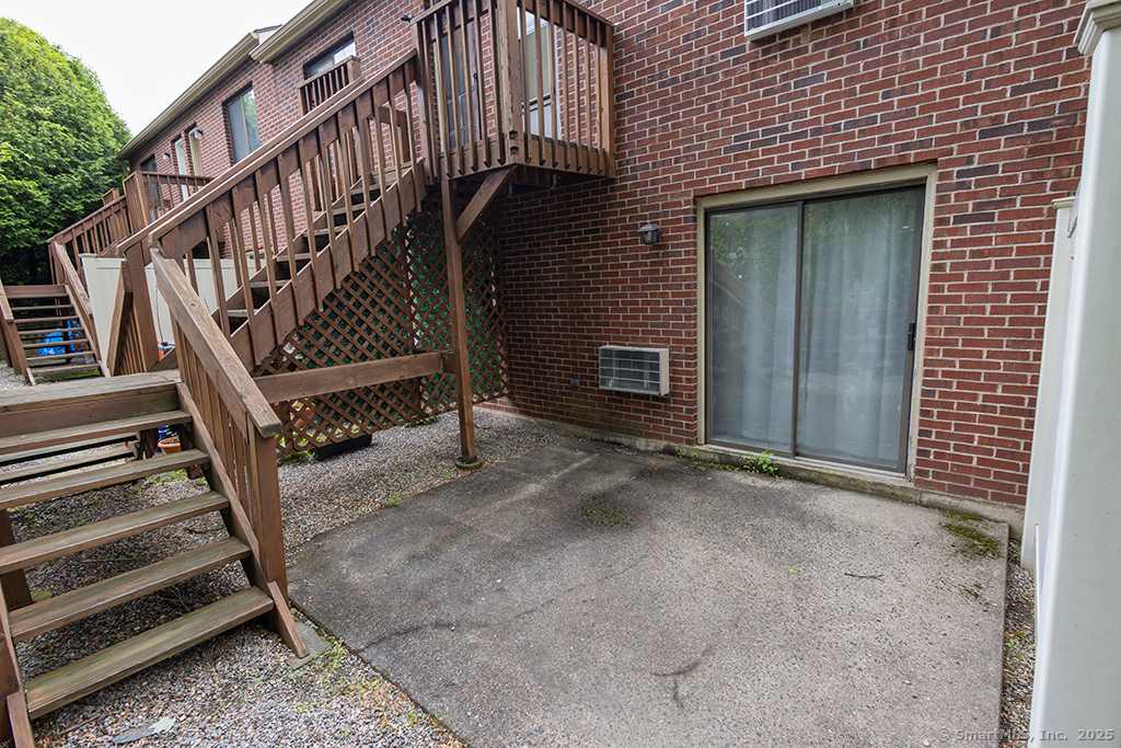 295 Redstone Hill Road #APT 15, Bristol, Connecticut image 26