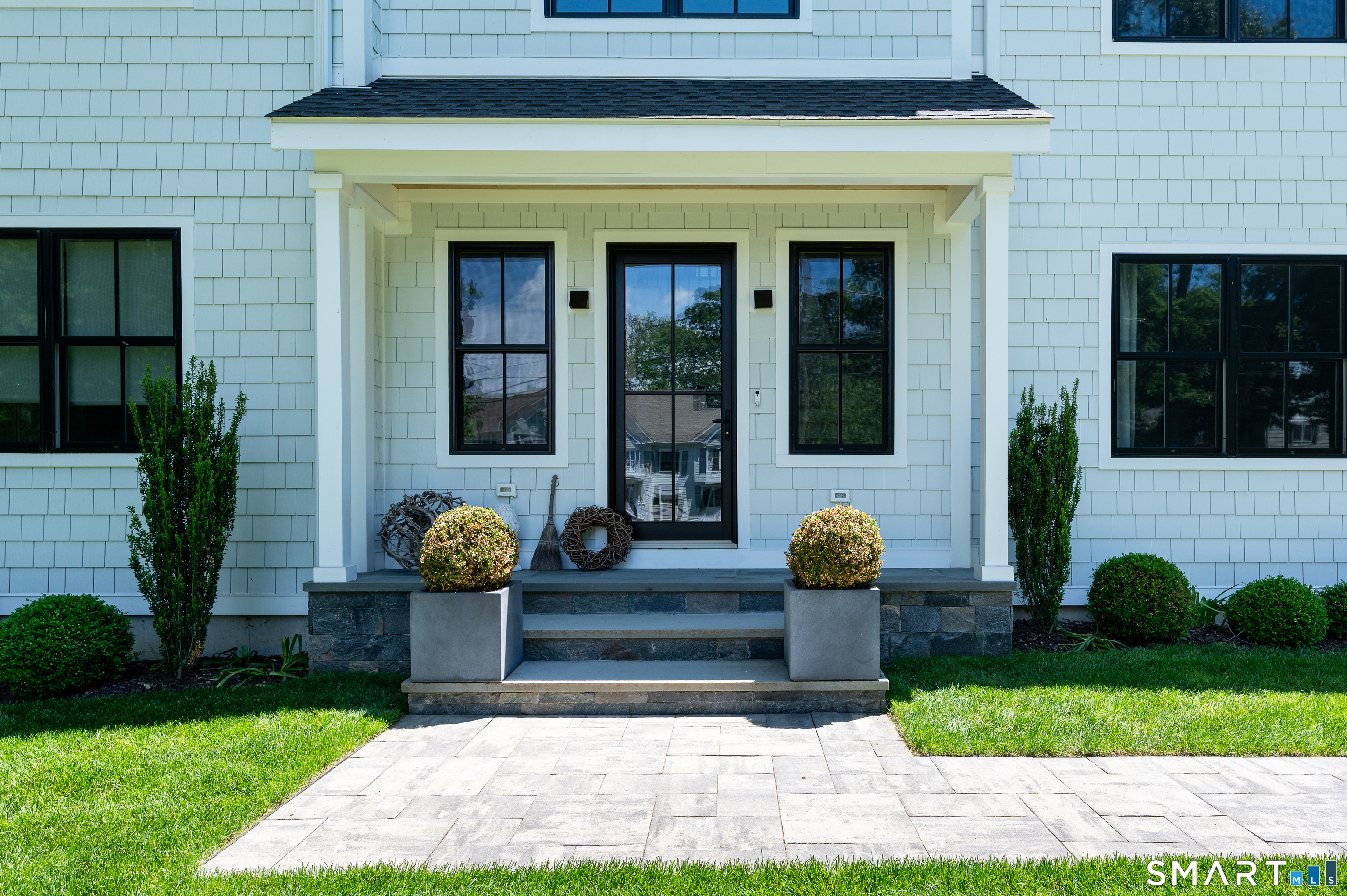 106 Pond Road