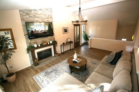 Tiny photo for 7 Twin Oak Court #7, Avon, CT 06001 (MLS # 24142623)