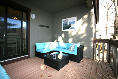 Tiny photo for 7 Twin Oak Court #7, Avon, CT 06001 (MLS # 24142623)