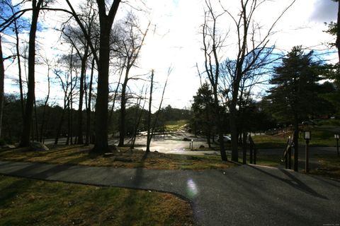 Tiny photo for 7 Twin Oak Court #7, Avon, CT 06001 (MLS # 24142623)