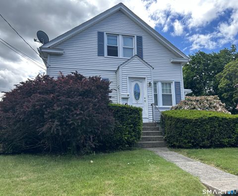 Multifamily For Sale - 81 Robert Street<br/> Waterbury, CT 06710