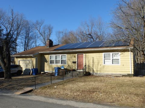 7 Collins Street, Waterbury, CT 06704 - #: 24060046