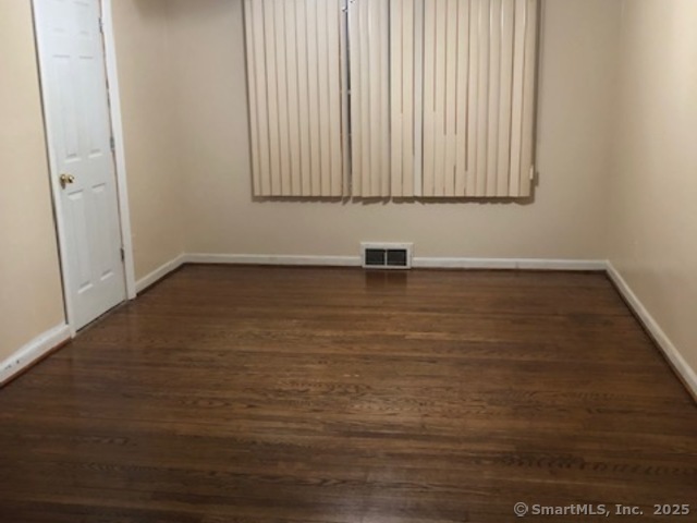 7 Collins Street, Waterbury, Connecticut image 10