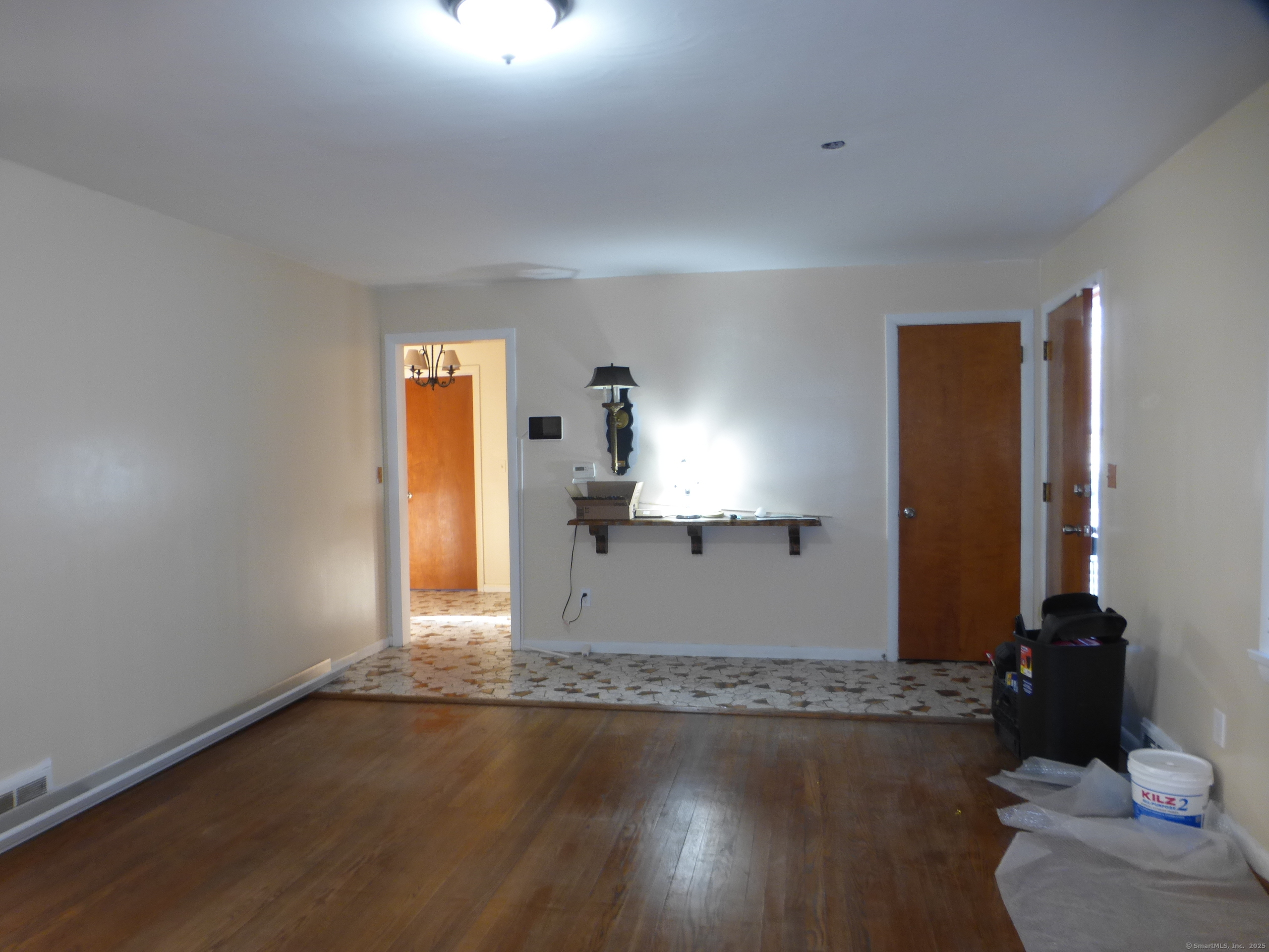 7 Collins Street, Waterbury, Connecticut image 6