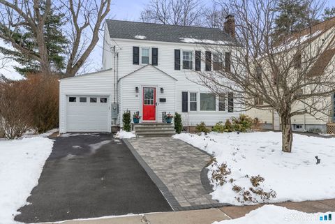 22 Ballard Drive West Hartford CT 06119