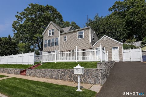 Photo of 90 2nd Street, Fairfield, CT 06825 (MLS # 24145509)