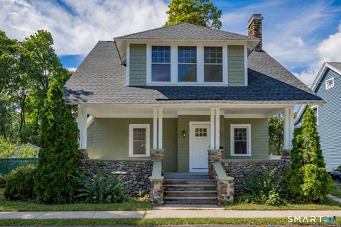 Photo of 11 Strong Court, Plainville, CT 06062 (MLS # 24208834)