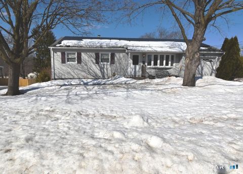 Photo of 23 Lynn Avenue, Plymouth, CT 06786 (MLS # 24157249)