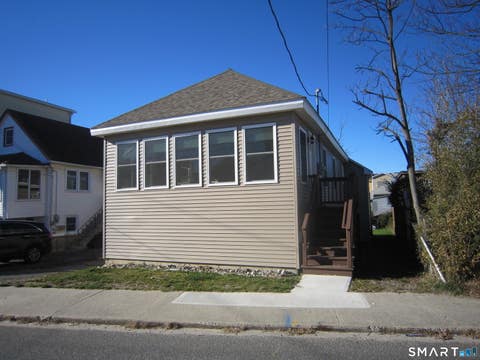 Homes For Rent - 754 E Broadway<br/> New Haven County, Milford, CT 06460