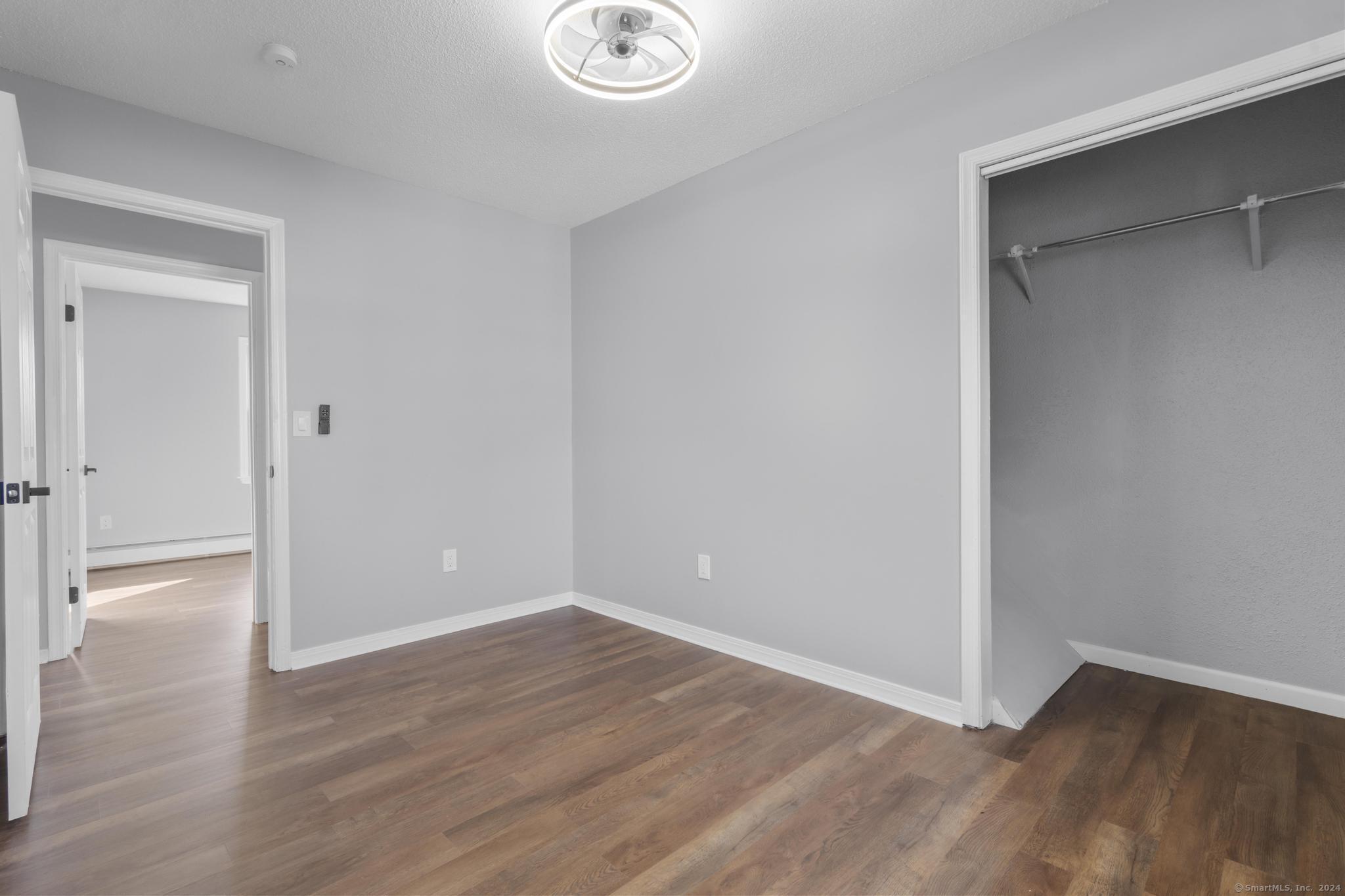 East Hartford, Connecticut 06118, United States, 5 Bedrooms Bedrooms, ,2 BathroomsBathrooms,Residential,Pending,29591