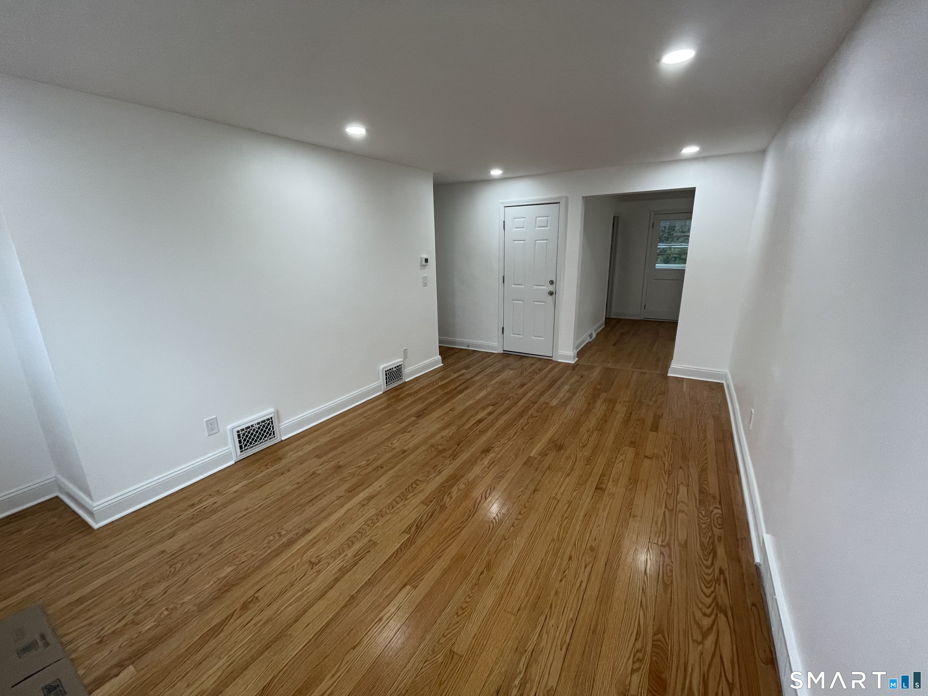 471 Marlborough Terrace 1