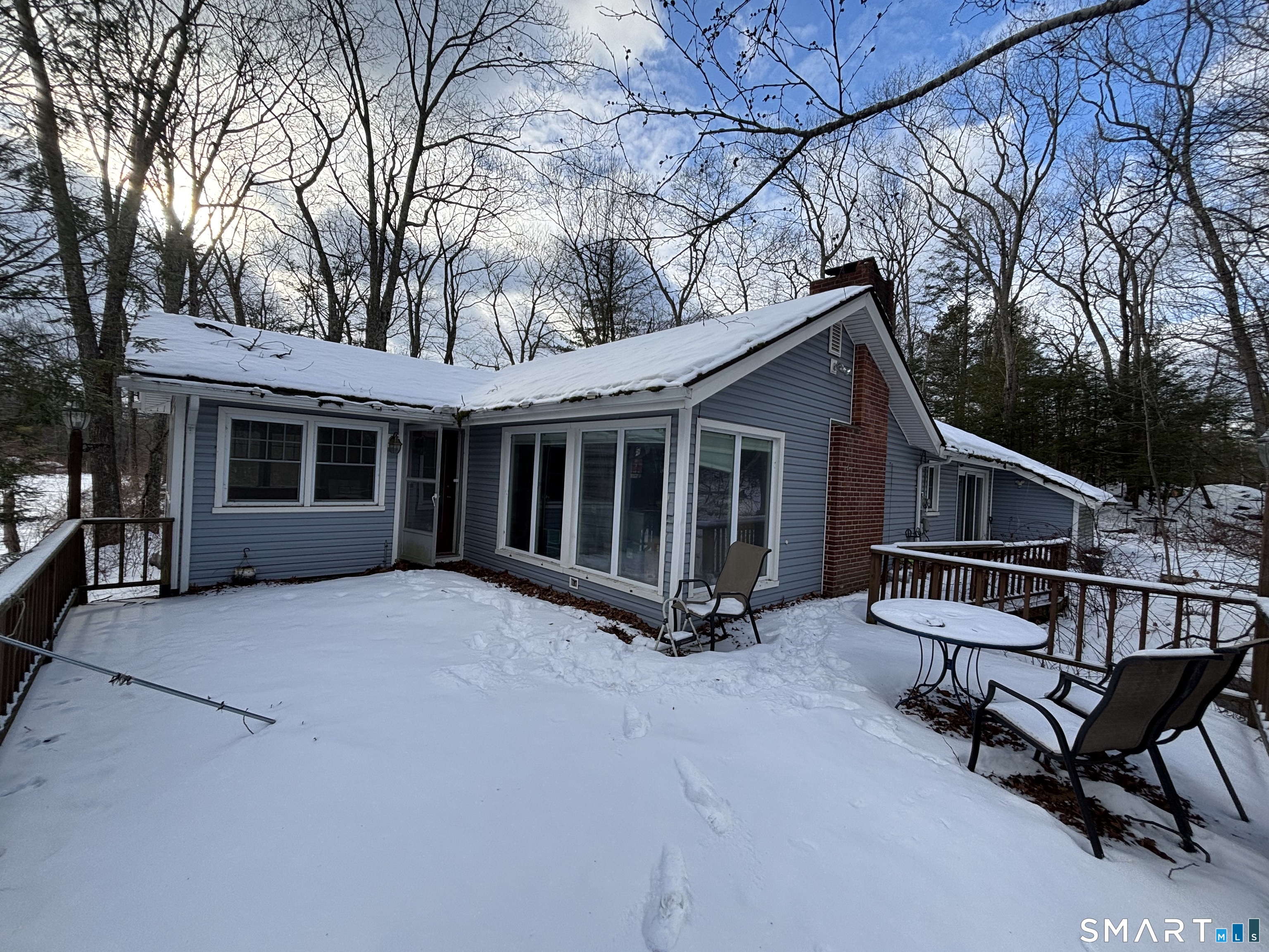 453 Candlewood Lake Road North