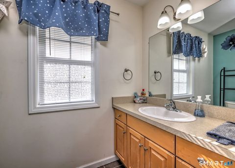 Tiny photo for 12 Landin Street #B, Woodbridge, CT 06525 (MLS # 24160976)