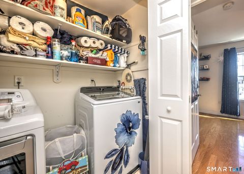 Tiny photo for 12 Landin Street #B, Woodbridge, CT 06525 (MLS # 24160976)