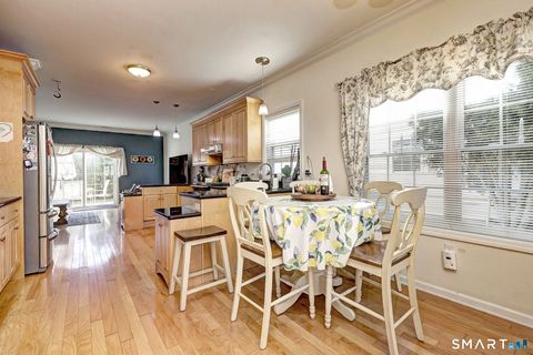 Tiny photo for 12 Landin Street #B, Woodbridge, CT 06525 (MLS # 24160976)