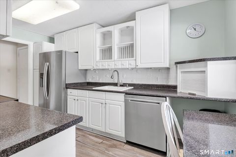 Tiny photo for 73 Heritage Village #B, Southbury, CT 06488 (MLS # 24150969)