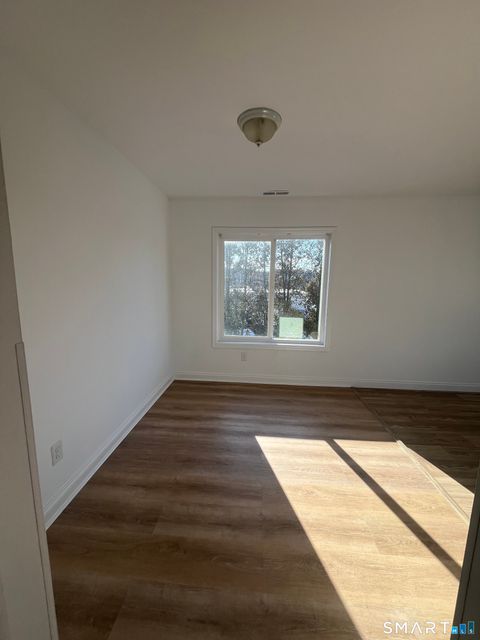 Tiny photo for 31 Stuart Avenue #APT 12, Norwalk, CT 06850 (MLS # 24151980)