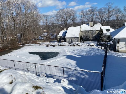 Tiny photo for 675 Townsend Avenue #163, New Haven, CT 06512 (MLS # 24150238)