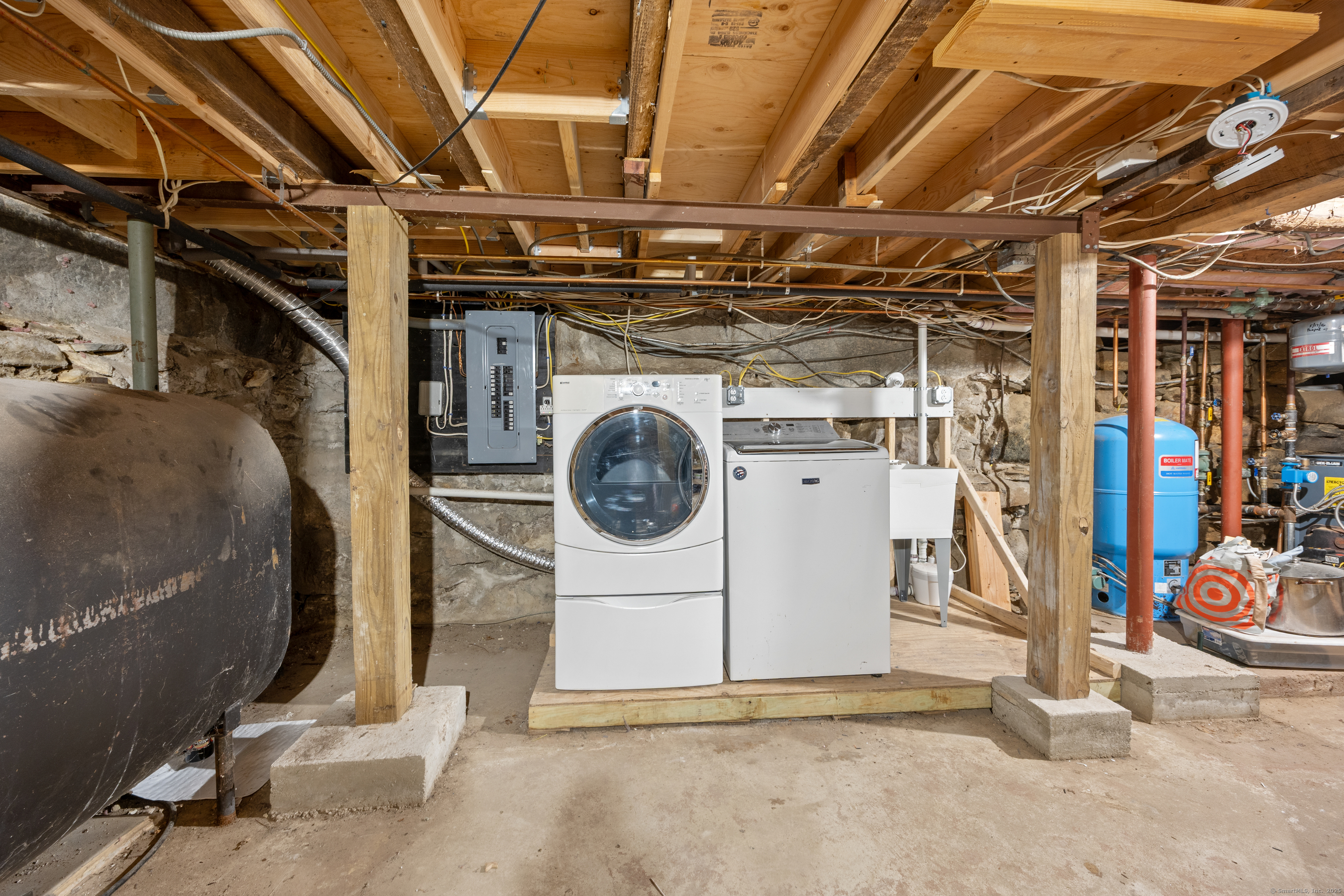 816 Tolland Stage Road, Tolland, Connecticut image 30