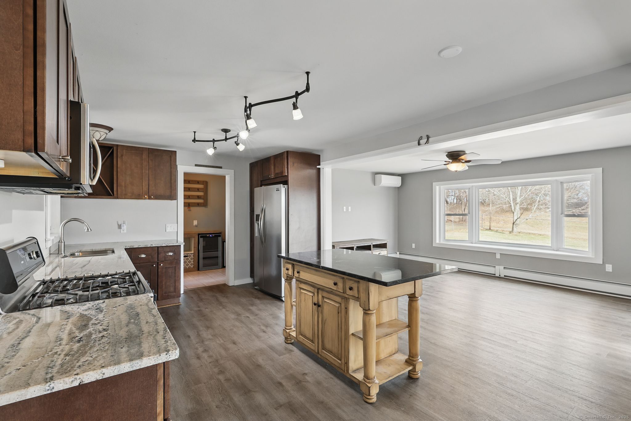 203 Abbe Road, Enfield, Connecticut image 10
