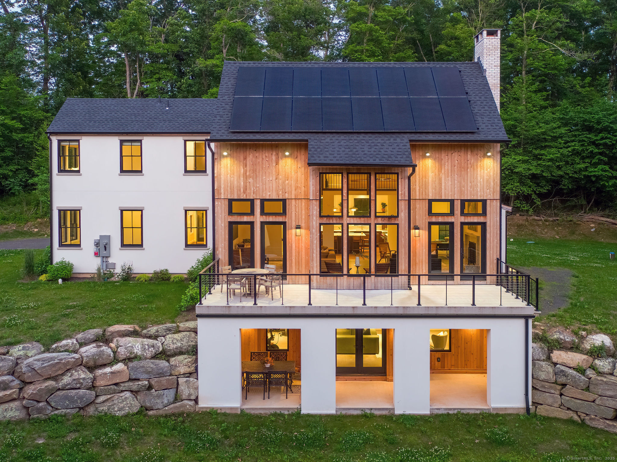 5 Rockland Road