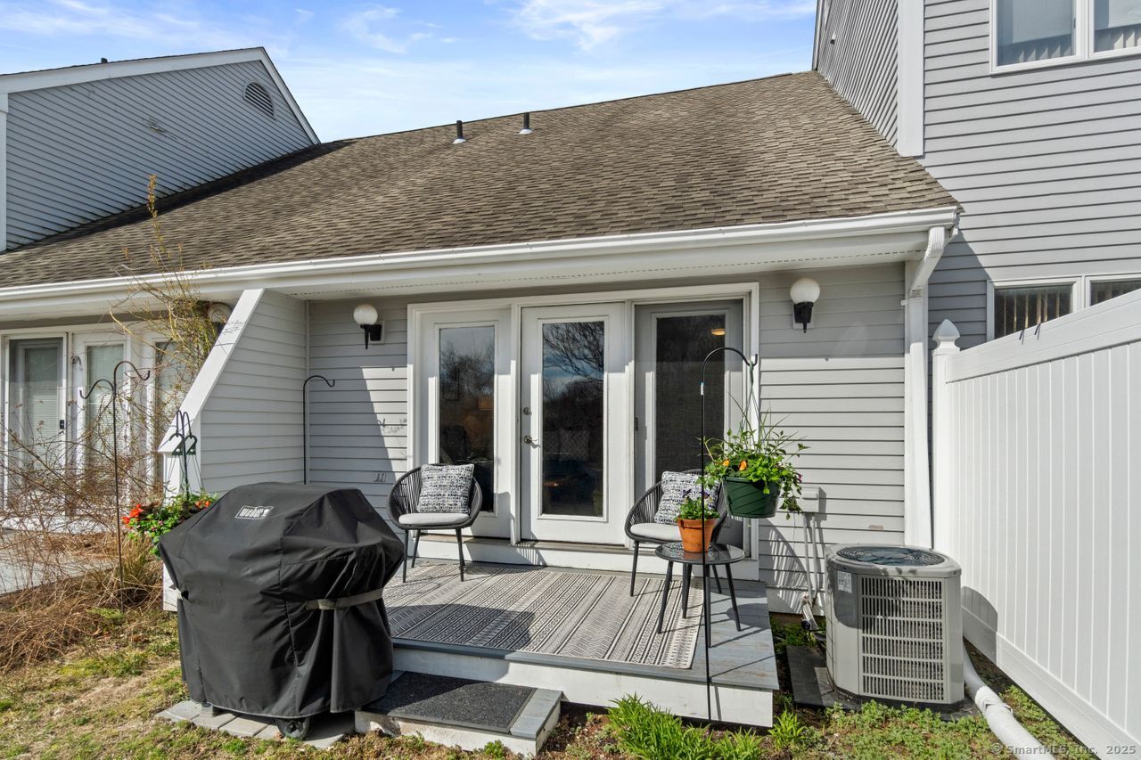 59 Old Post Road #CR2, Clinton, Connecticut image 33