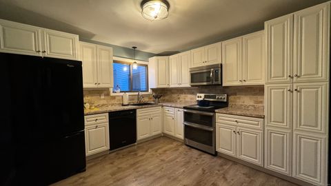 Tiny photo for 1106 Summer Hill Drive #1106, South Windsor, CT 06074 (MLS # 24157261)