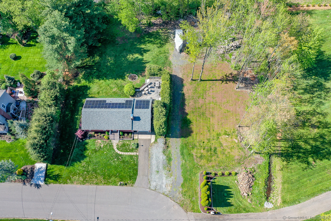 35 Mcmurray Drive, Berlin, Connecticut image 32