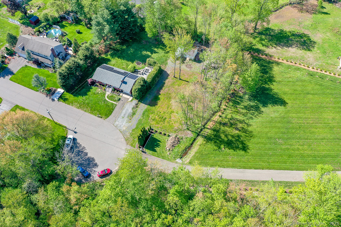 35 Mcmurray Drive, Berlin, Connecticut image 33