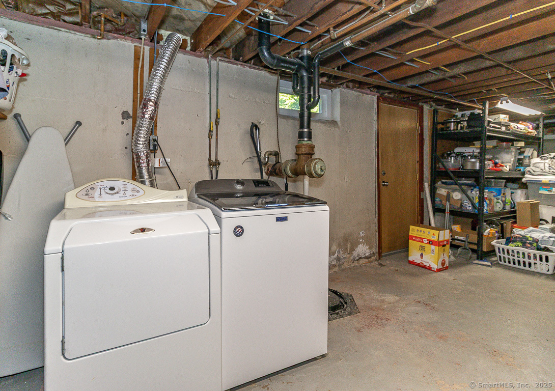 35 Mcmurray Drive, Berlin, Connecticut image 24