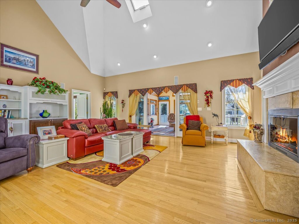 9 Northford Road, Branford, Connecticut image 10