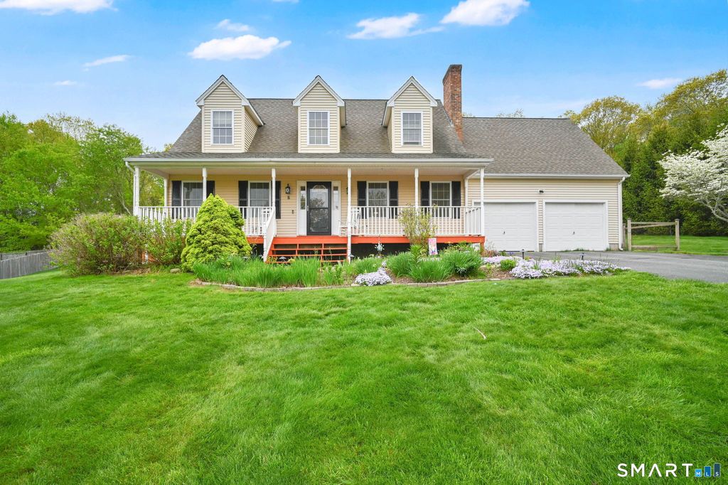 Photo of 5 Tuckers Run, Ledyard, CT 06339 (MLS # 24174342)