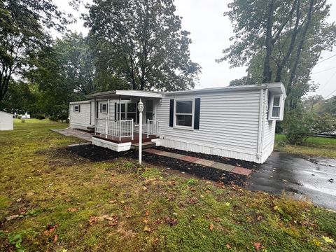 33 Whitewood Road Killingworth CT 06419