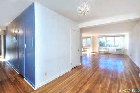 Tiny photo for 4 Putnam Hill Road #2B, Greenwich, CT 06830 (MLS # 24145654)