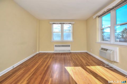 Tiny photo for 4 Putnam Hill Road #2B, Greenwich, CT 06830 (MLS # 24145654)