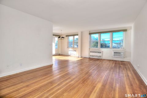 Tiny photo for 4 Putnam Hill Road #2B, Greenwich, CT 06830 (MLS # 24145654)