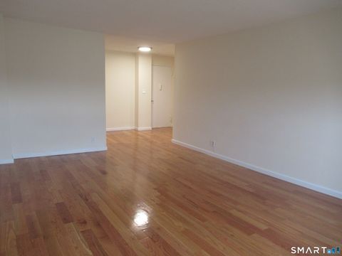 Tiny photo for 2600 Park Avenue #10Y, Bridgeport, CT 06604 (MLS # 24186257)