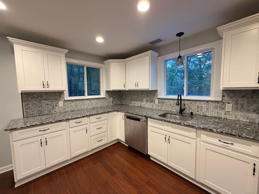 Photo of 208 Spielman Highway, Burlington, CT 06013 (MLS # 24132628)