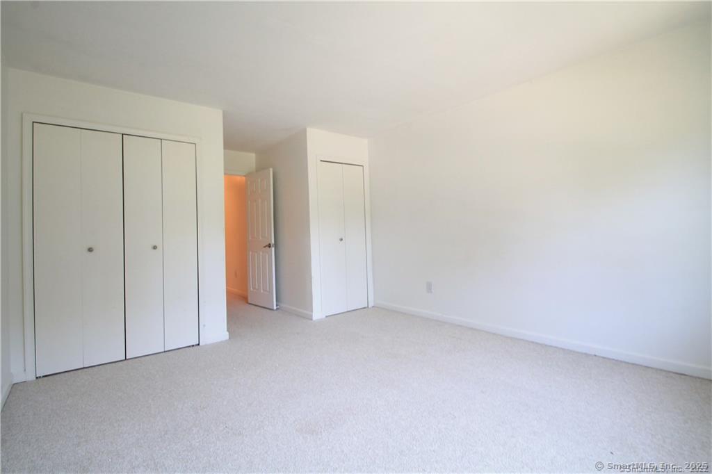 Colchester, Connecticut 06415, United States, 2 Bedrooms Bedrooms, ,2 BathroomsBathrooms,Residential,Pending,461