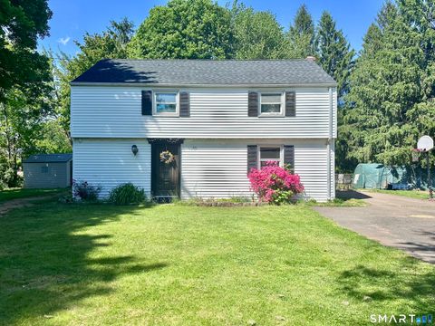 Photo of 86 Old Farms Road, Durham, CT 06422 (MLS # 24173941)