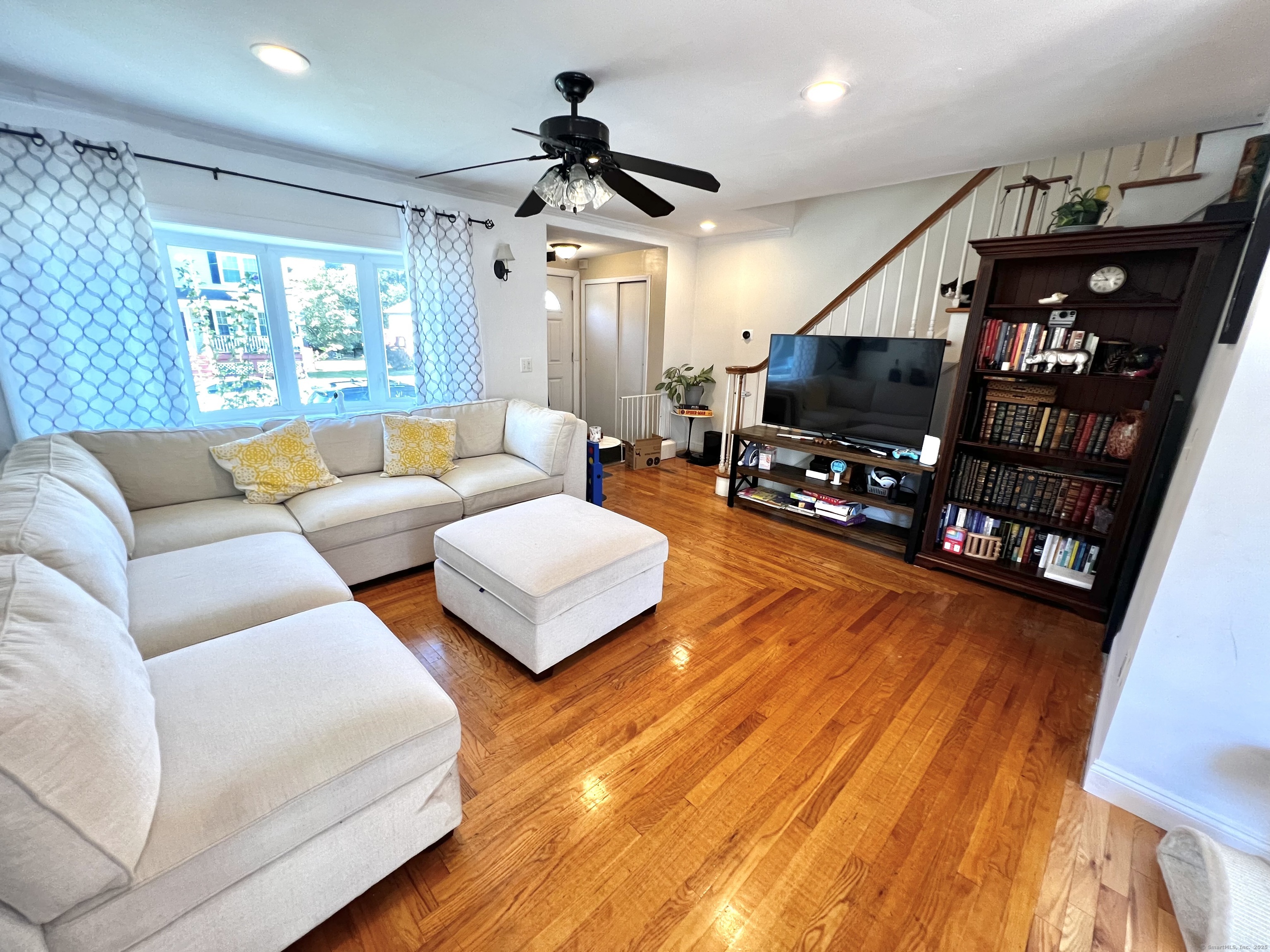 424 Light Street
