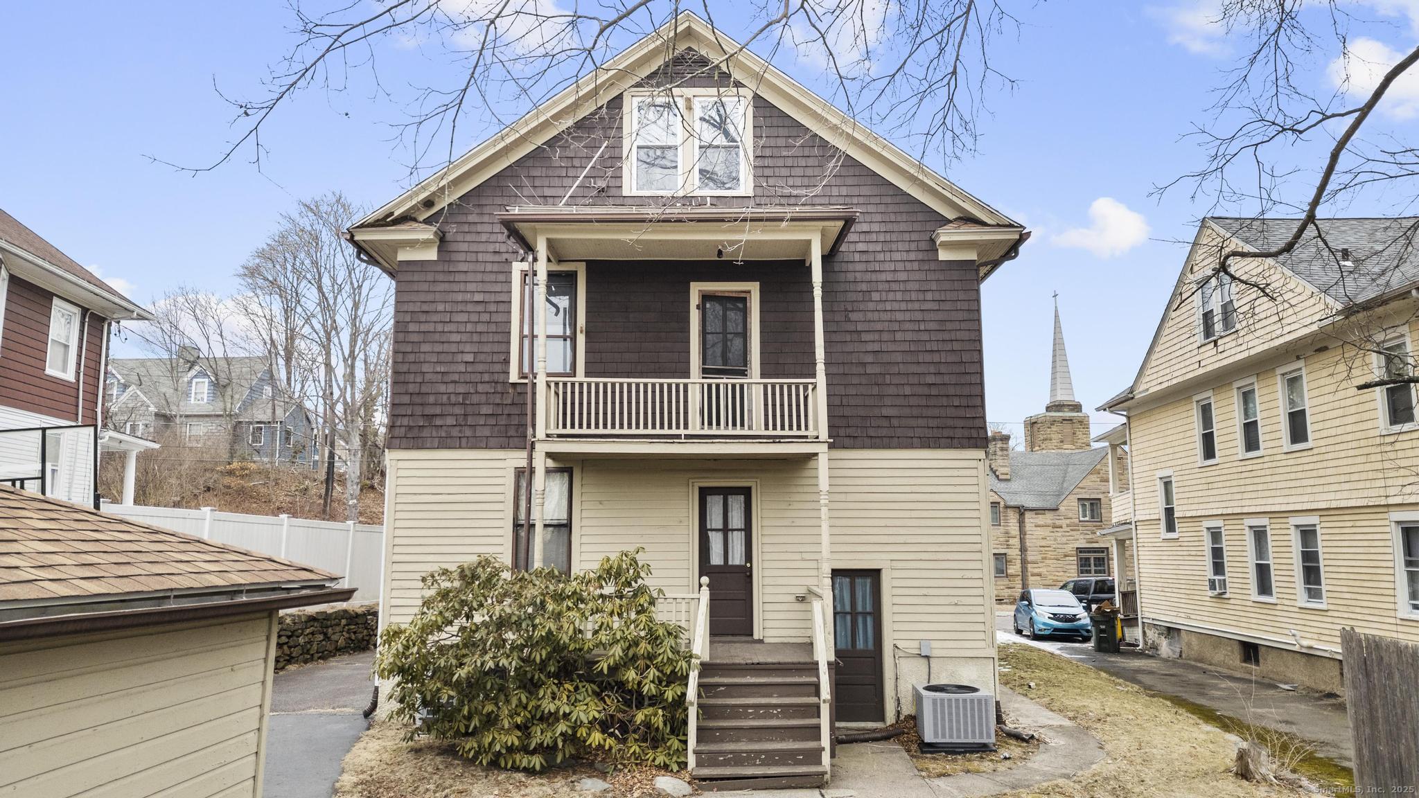 15 Holbrook Place