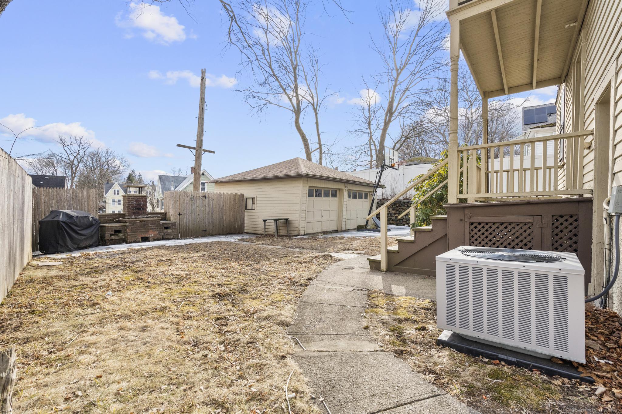 15 Holbrook Place