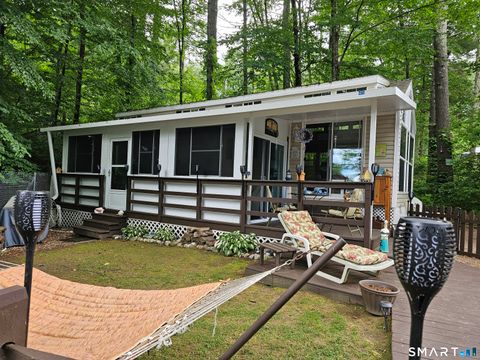 262 Shetucket Turnpike 98 Griswold CT 06351